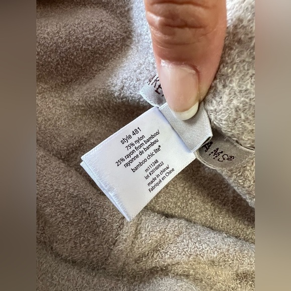 Barefoot Dreams | Beige Plus Size 1X | Bamboo | Drawstring Waist - Picture 3 of 8